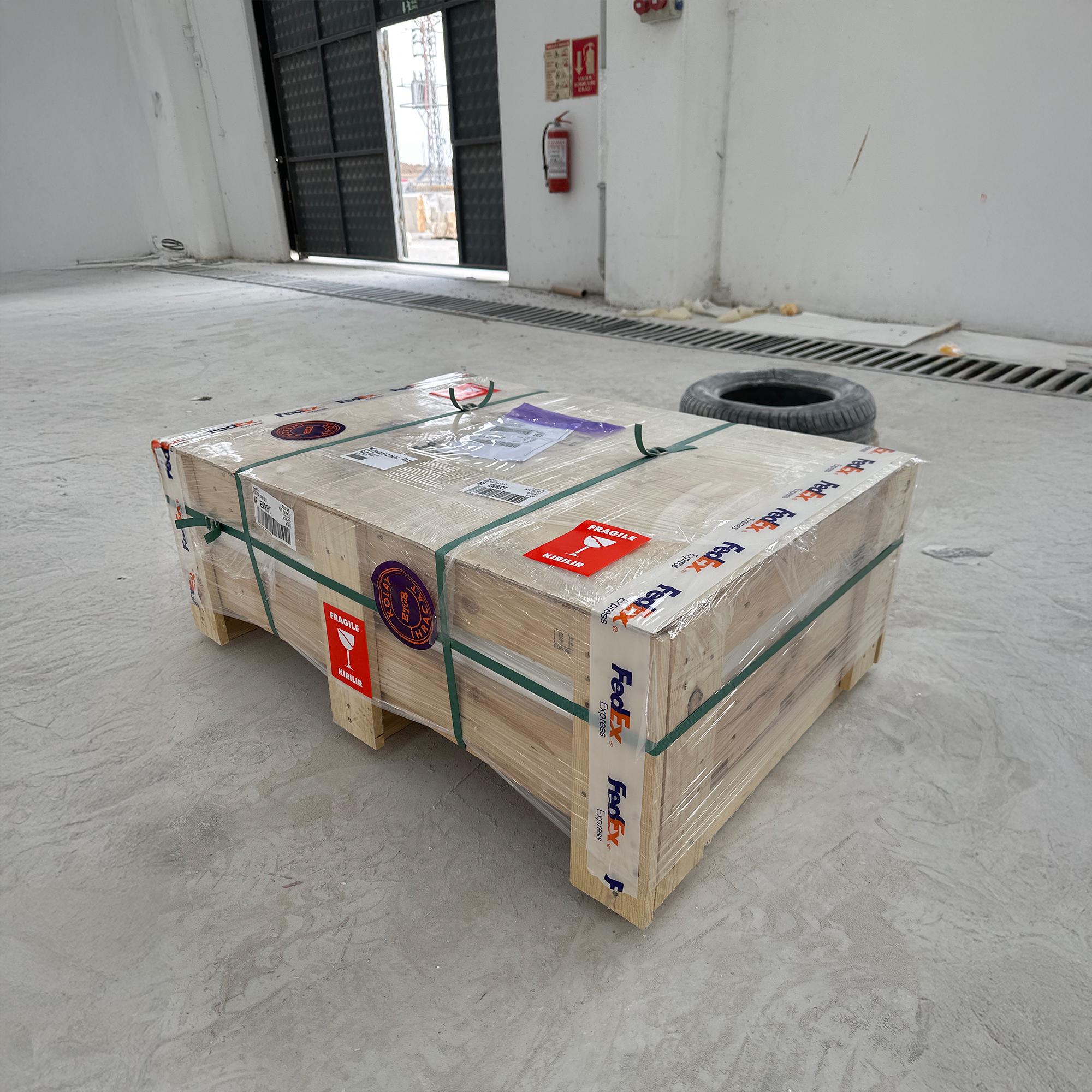 black marble sink with deep fluted edges