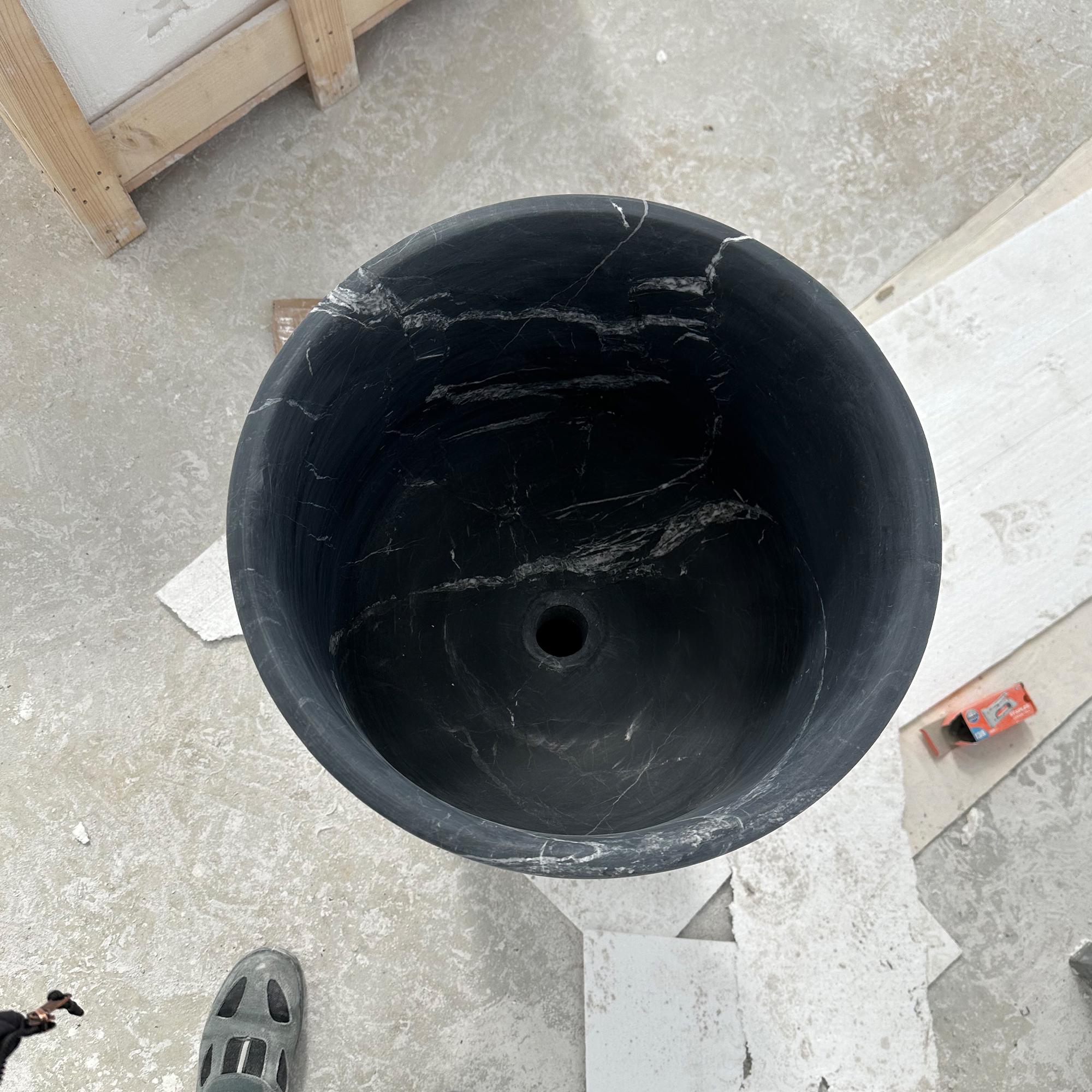 compact black stone sink
