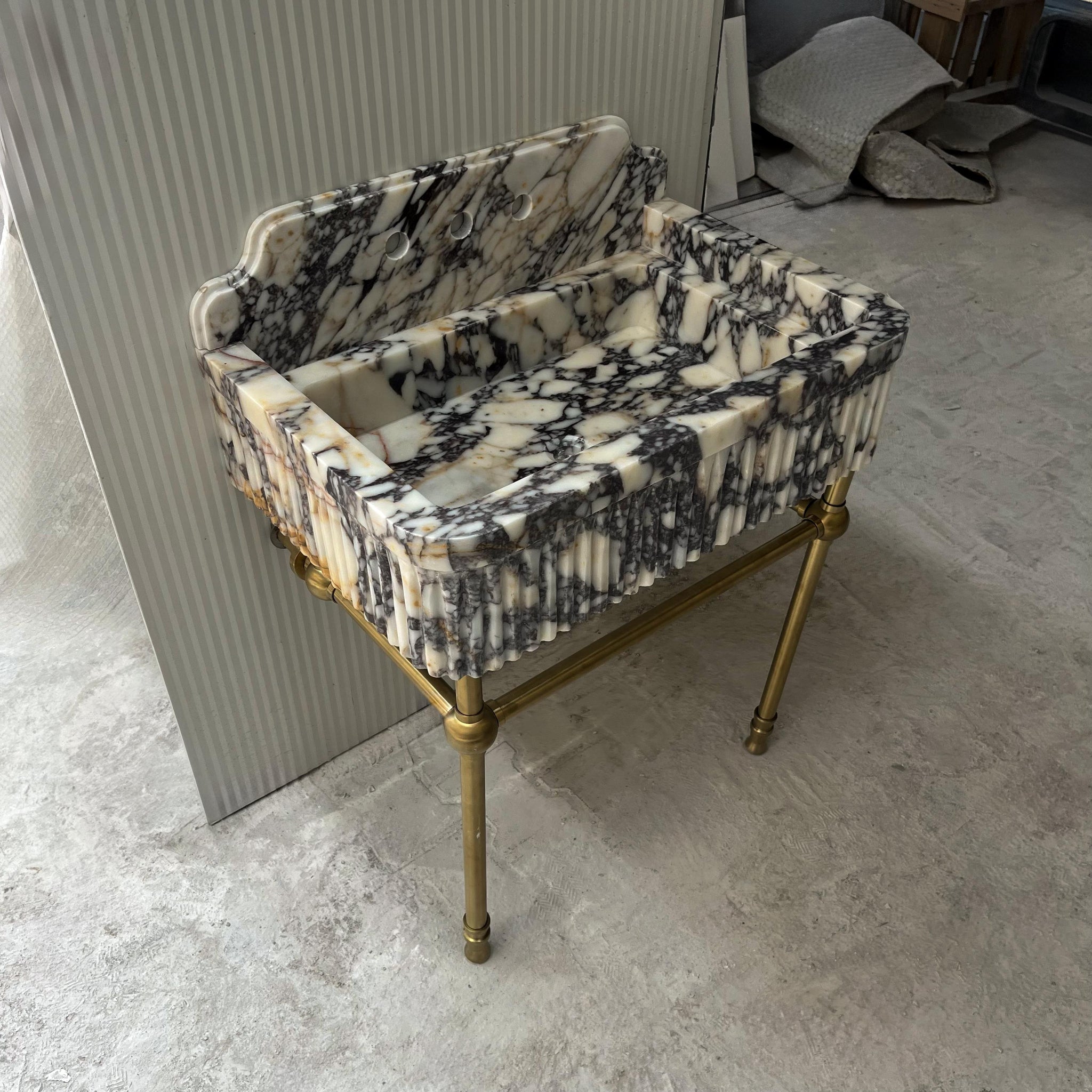 Fluted Calacatta Viola Marble Sink with Backsplash