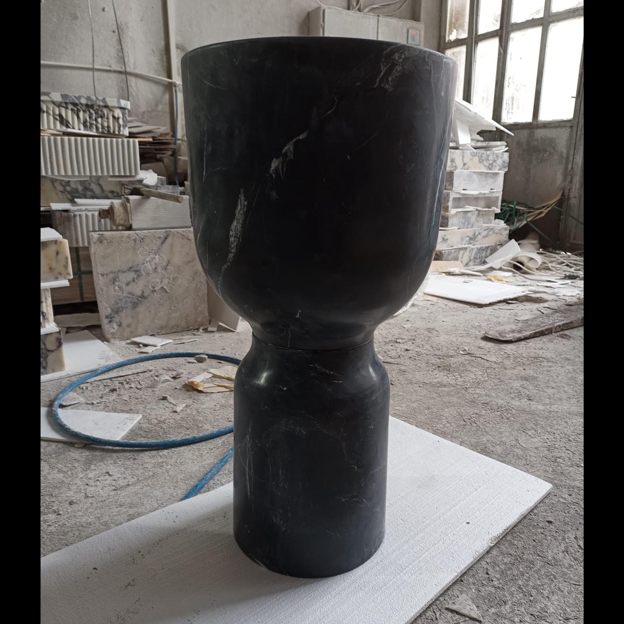 modern black marble sink